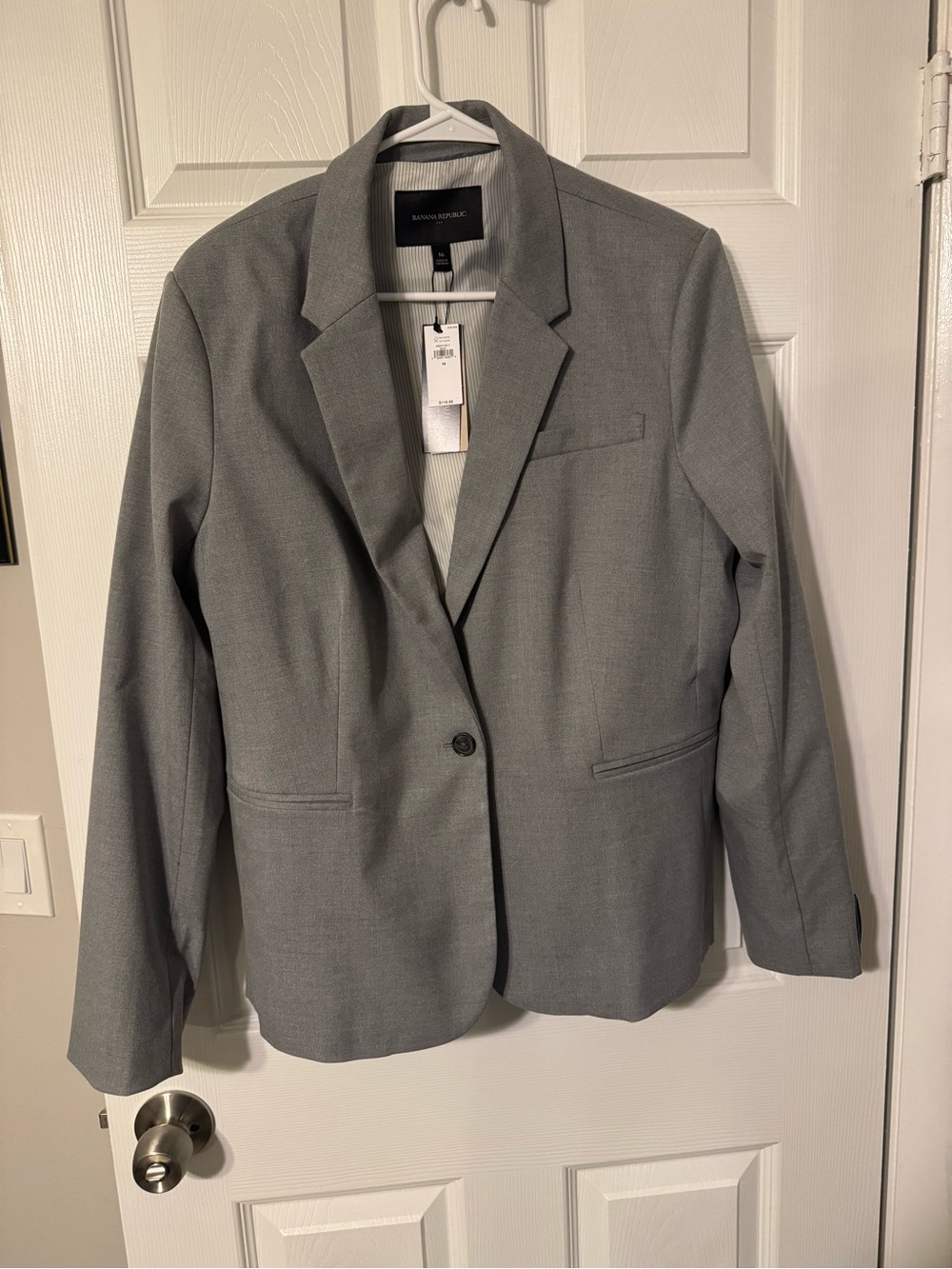 Banana Republic Light Gray Single-Button Women's Blazer
